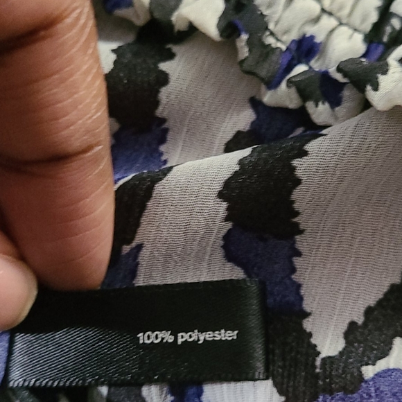 The Limited Sleeveless Ruffle Top - Picture 8 of 10